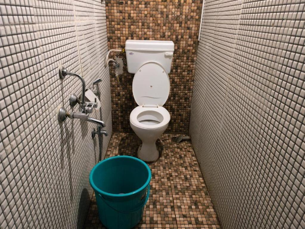 Forrest Homestay Villa Bhor エクステリア 写真